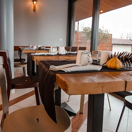 Il Cucchiaio Di Legno أورتا سان جوليو